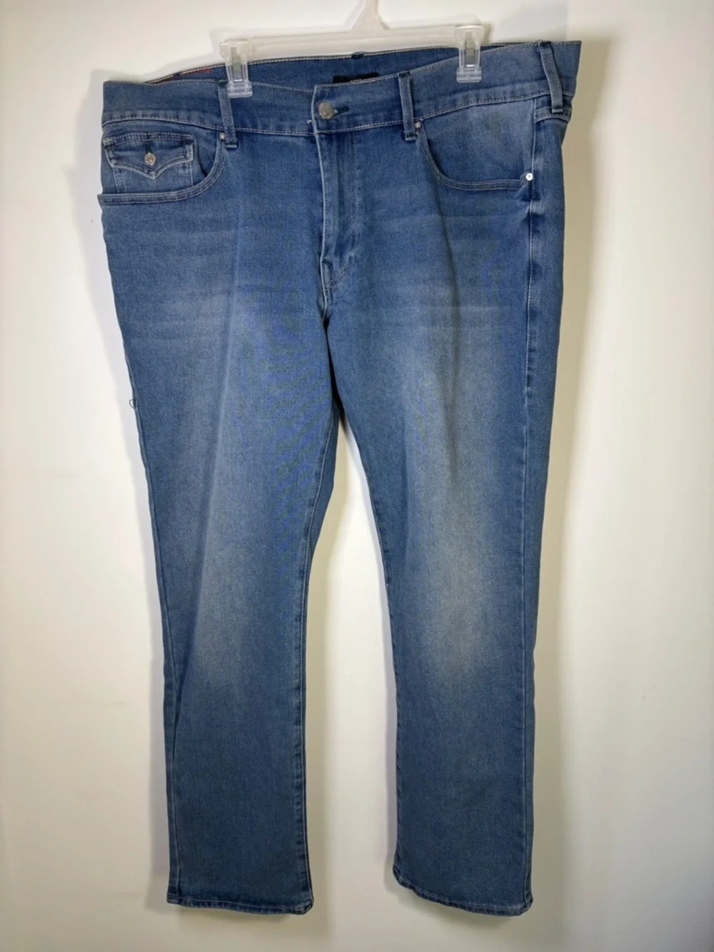 True Religion Ricky Relaxed Straight - Sz 40 x 33”